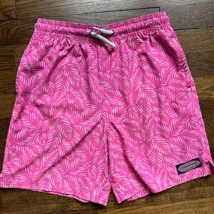 Boys Vineyard Vines swim short size M